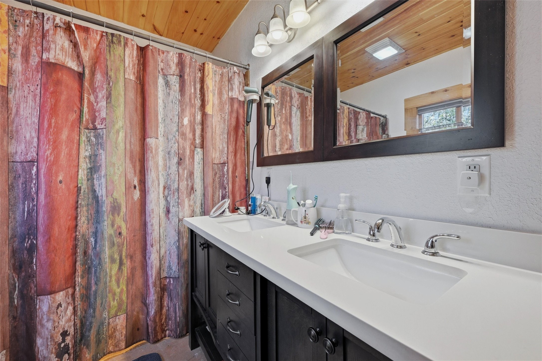 115 Friar Tuck Drive Gordonville TX 76245