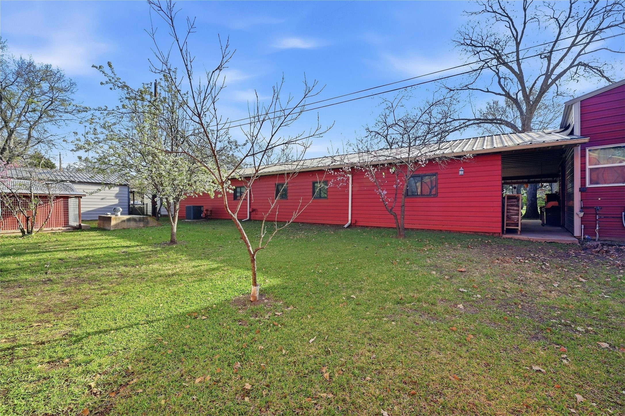 115 Friar Tuck Drive Gordonville TX 76245