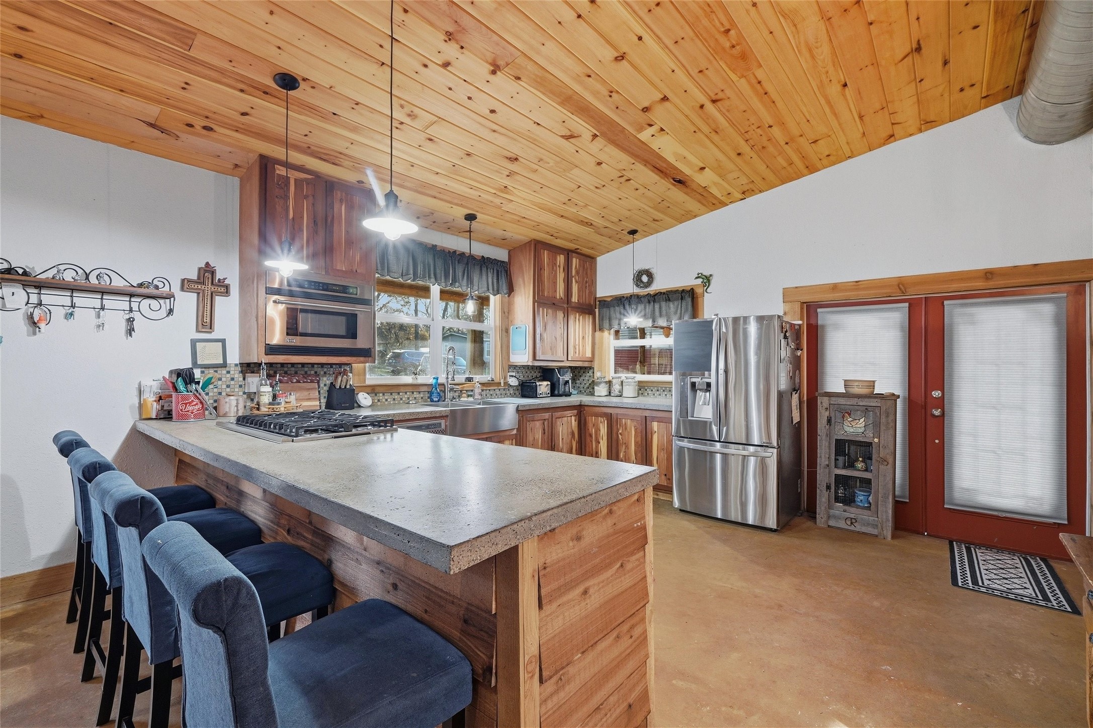 115 Friar Tuck Drive Gordonville TX 76245