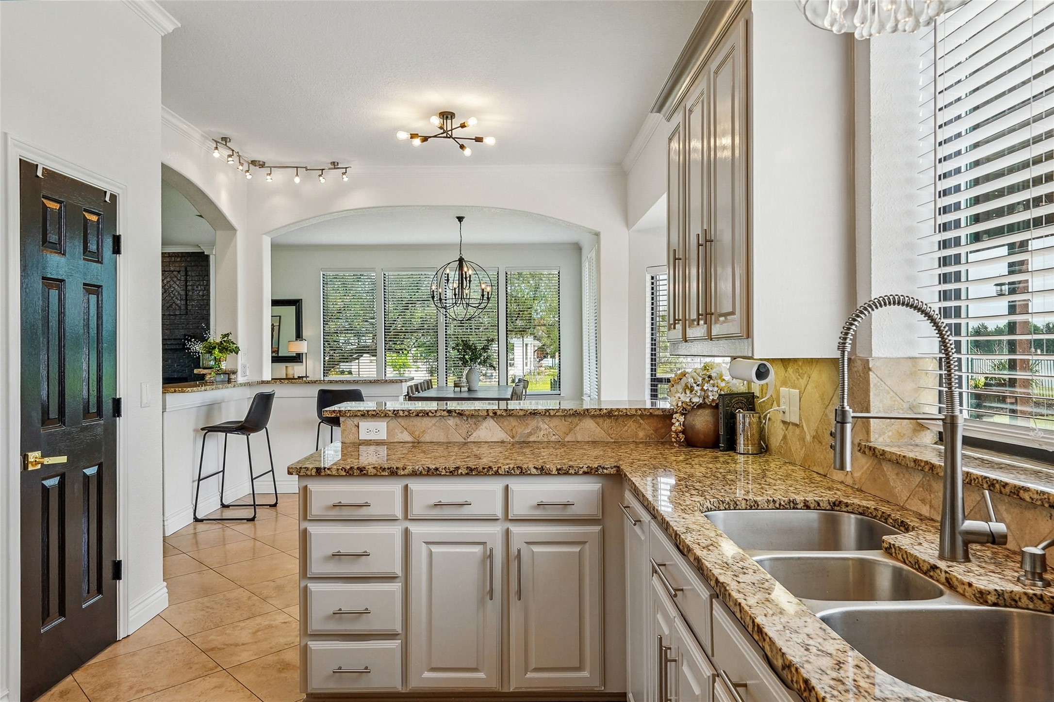 10 Ski Haven Drive Justin TX 76247