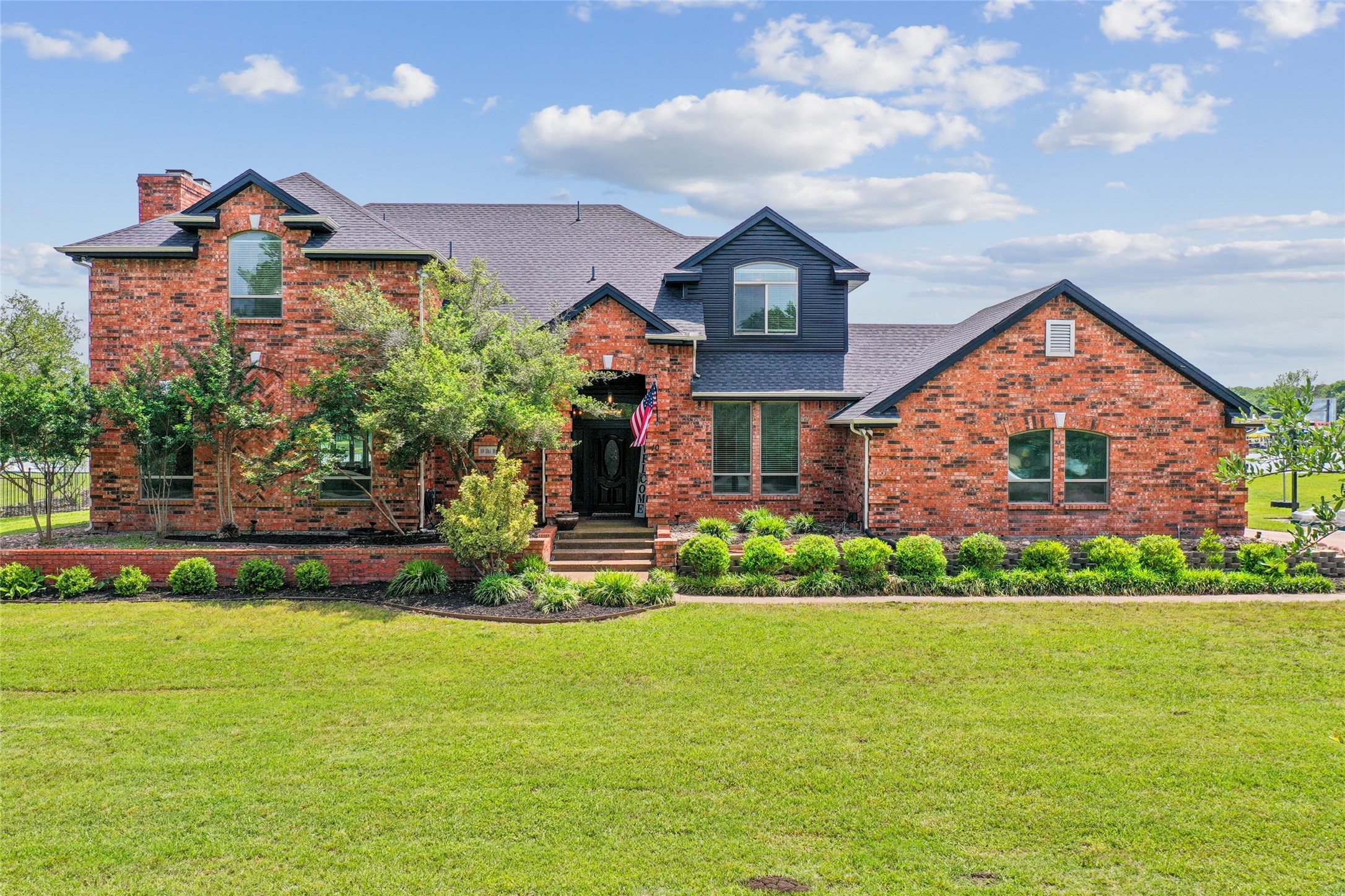 10 Ski Haven Drive Justin TX 76247