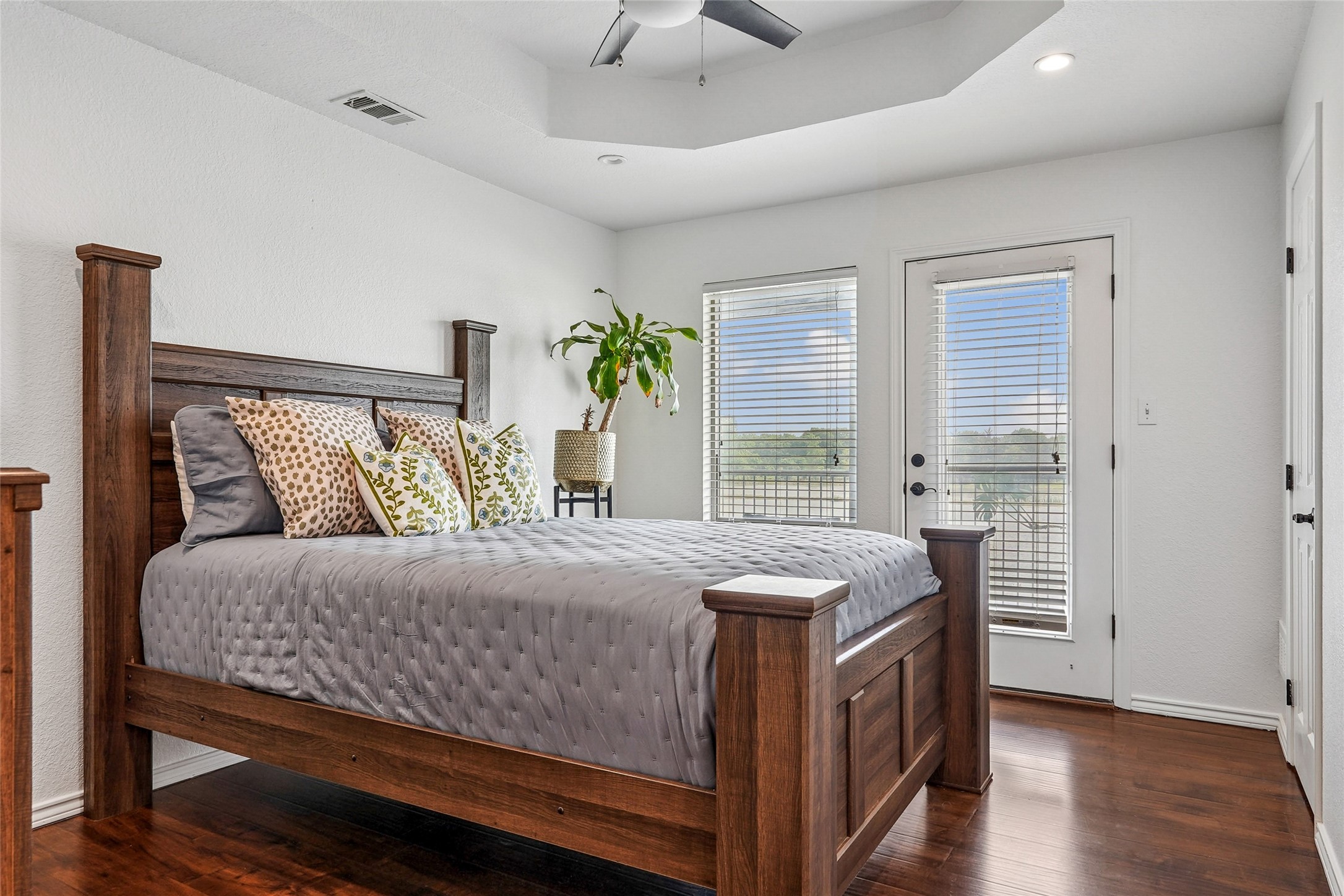 10 Ski Haven Drive Justin TX 76247