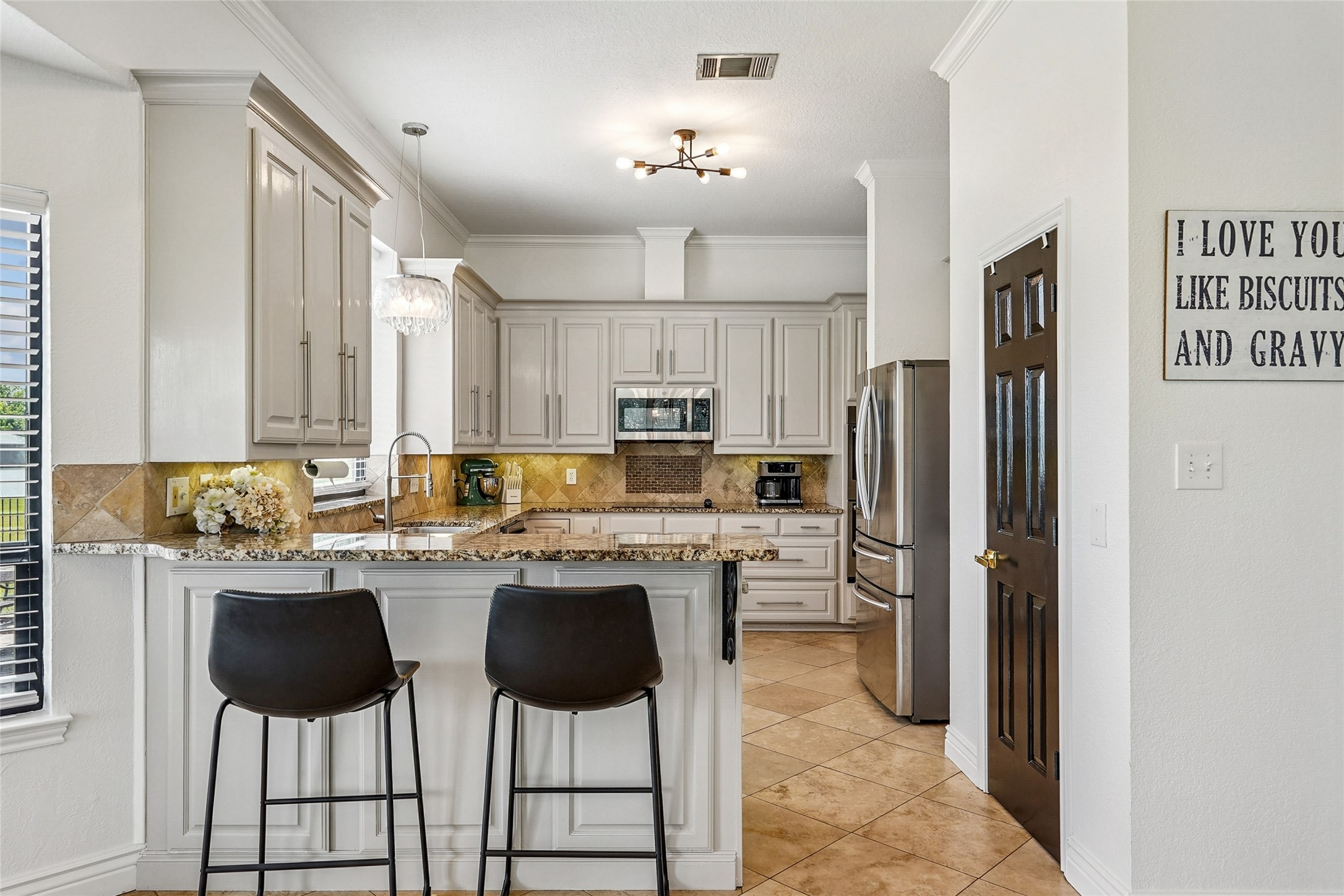 10 Ski Haven Drive Justin TX 76247