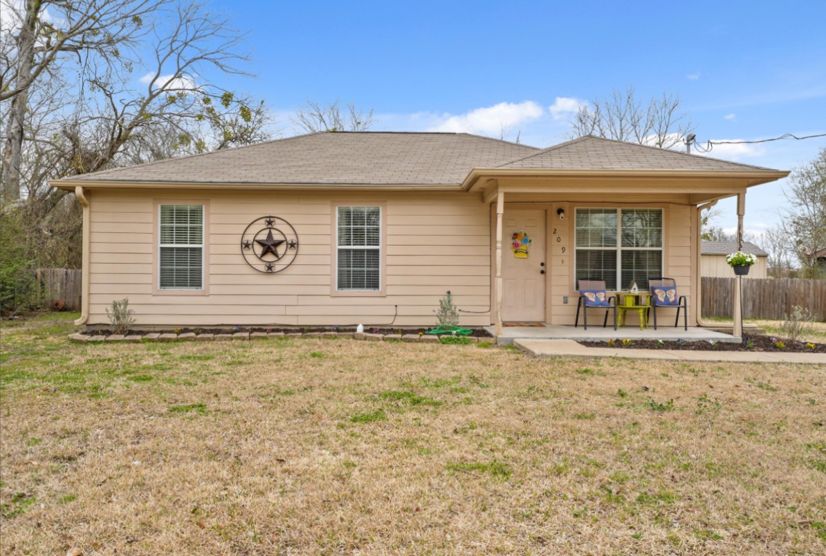 209 Mill Street Lone Oak TX 75453