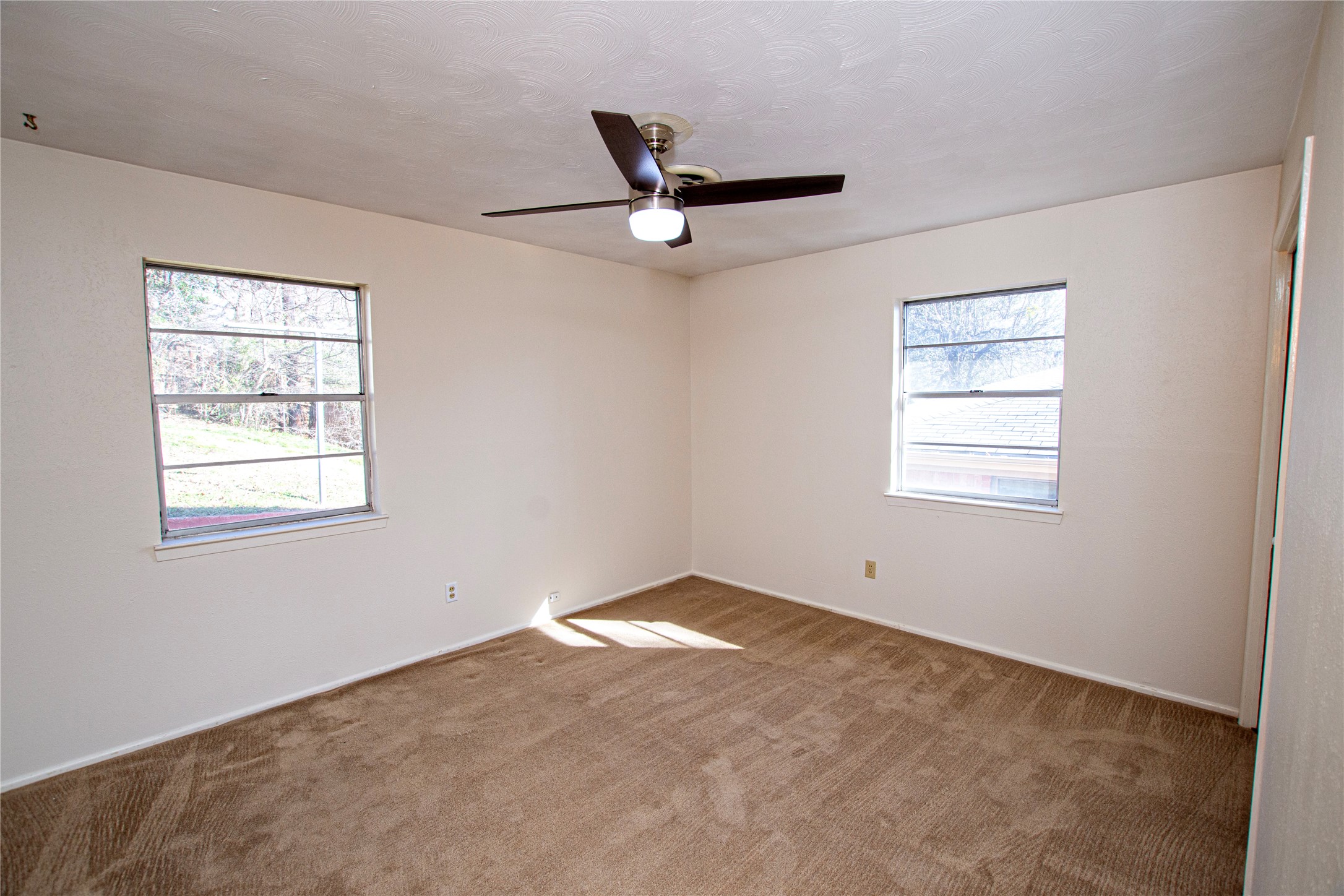1519 W Chestnut Street Denison TX 75020