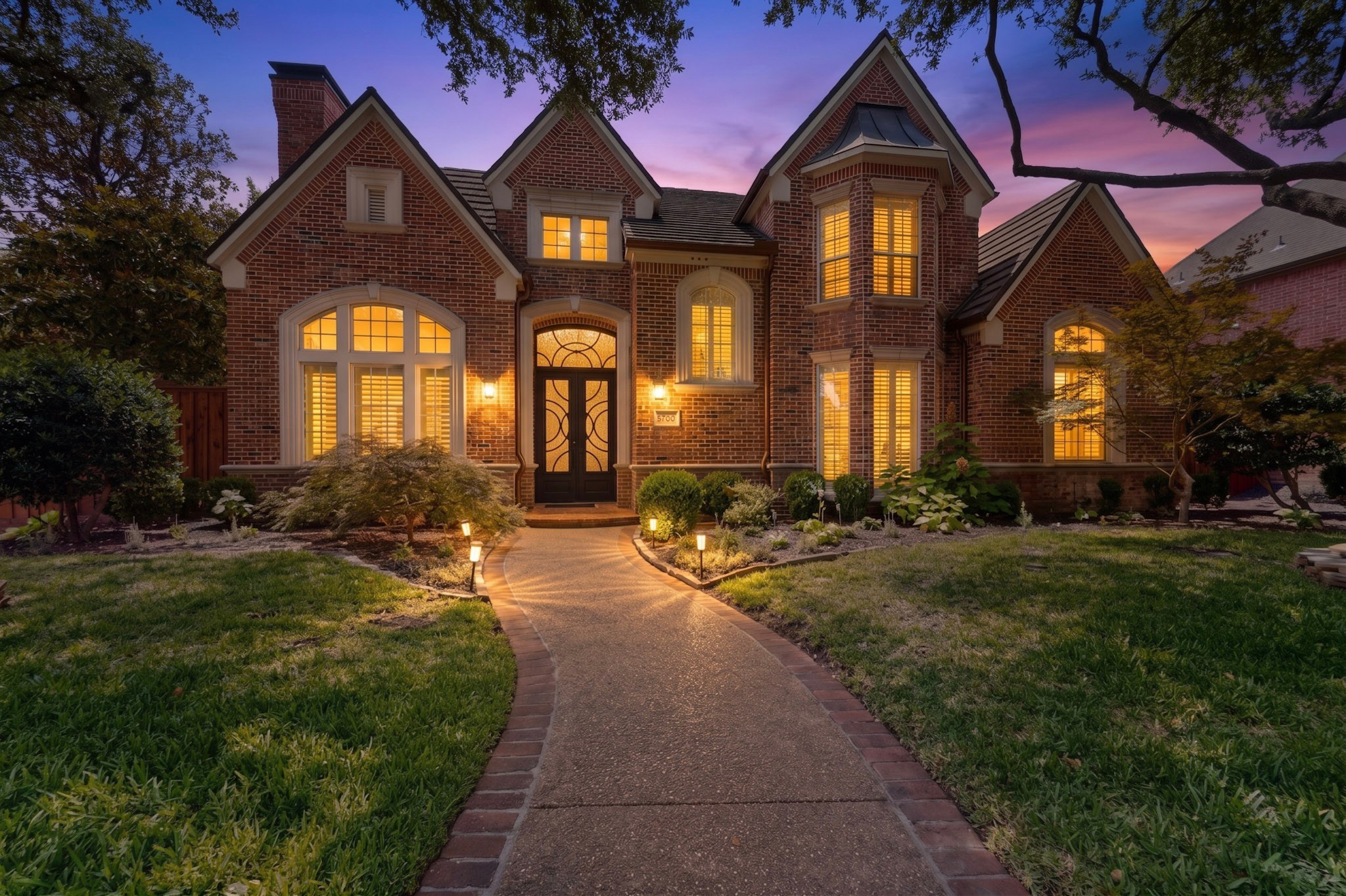 5700 Walden Drive Plano TX 75093