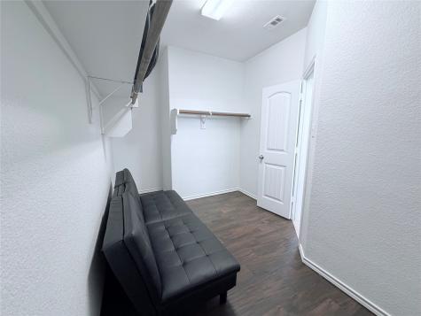 520 Cantebury Park Lane Ponder TX 76259