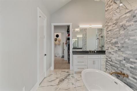 18280 Red Oak Drive Mabank TX 75156