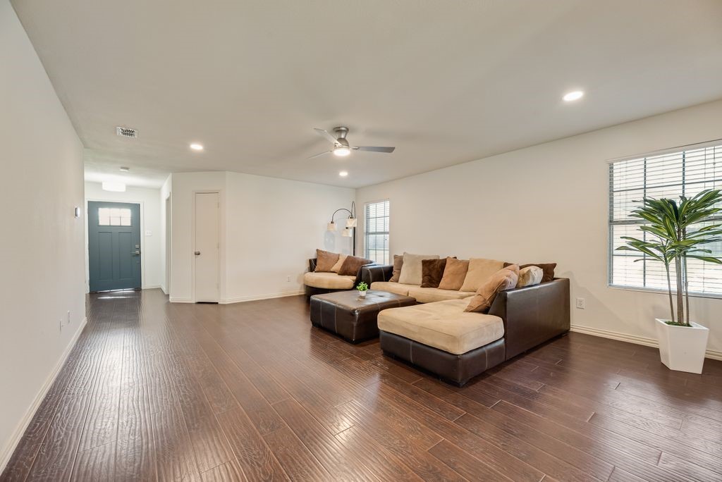 2201 Bradford Pear Drive Little Elm TX 75068