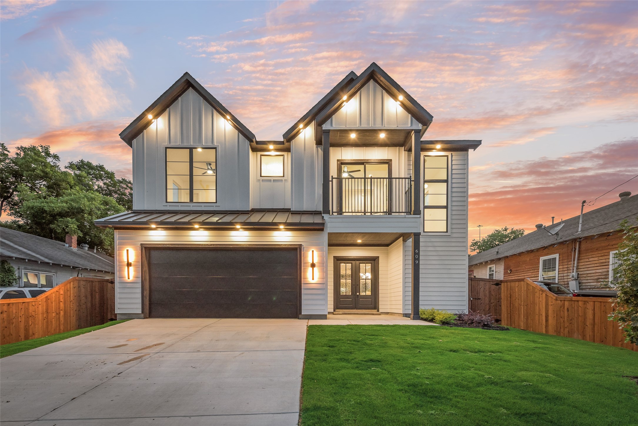 609 Cumberland Street Dallas TX 75203