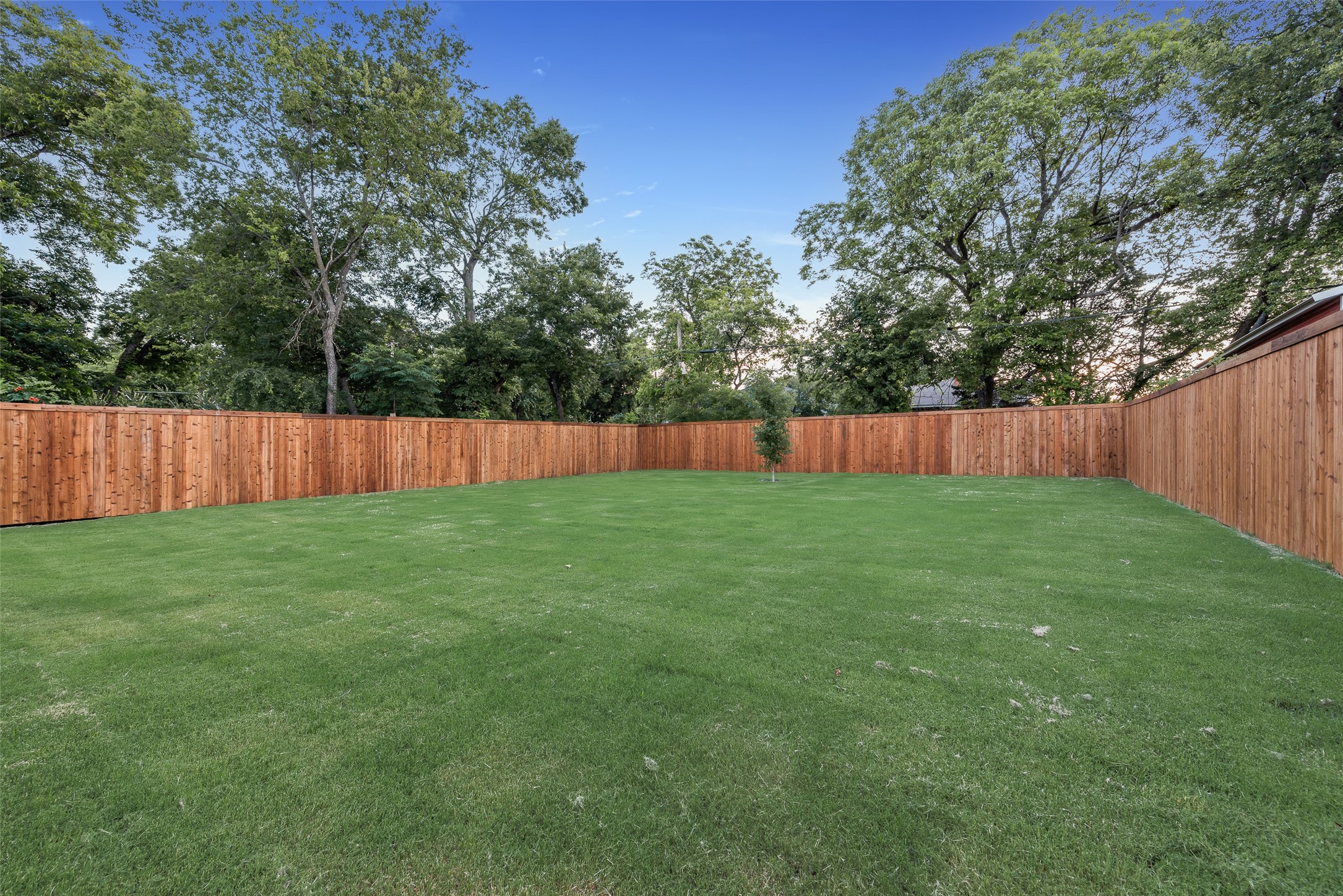 609 Cumberland Street Dallas TX 75203