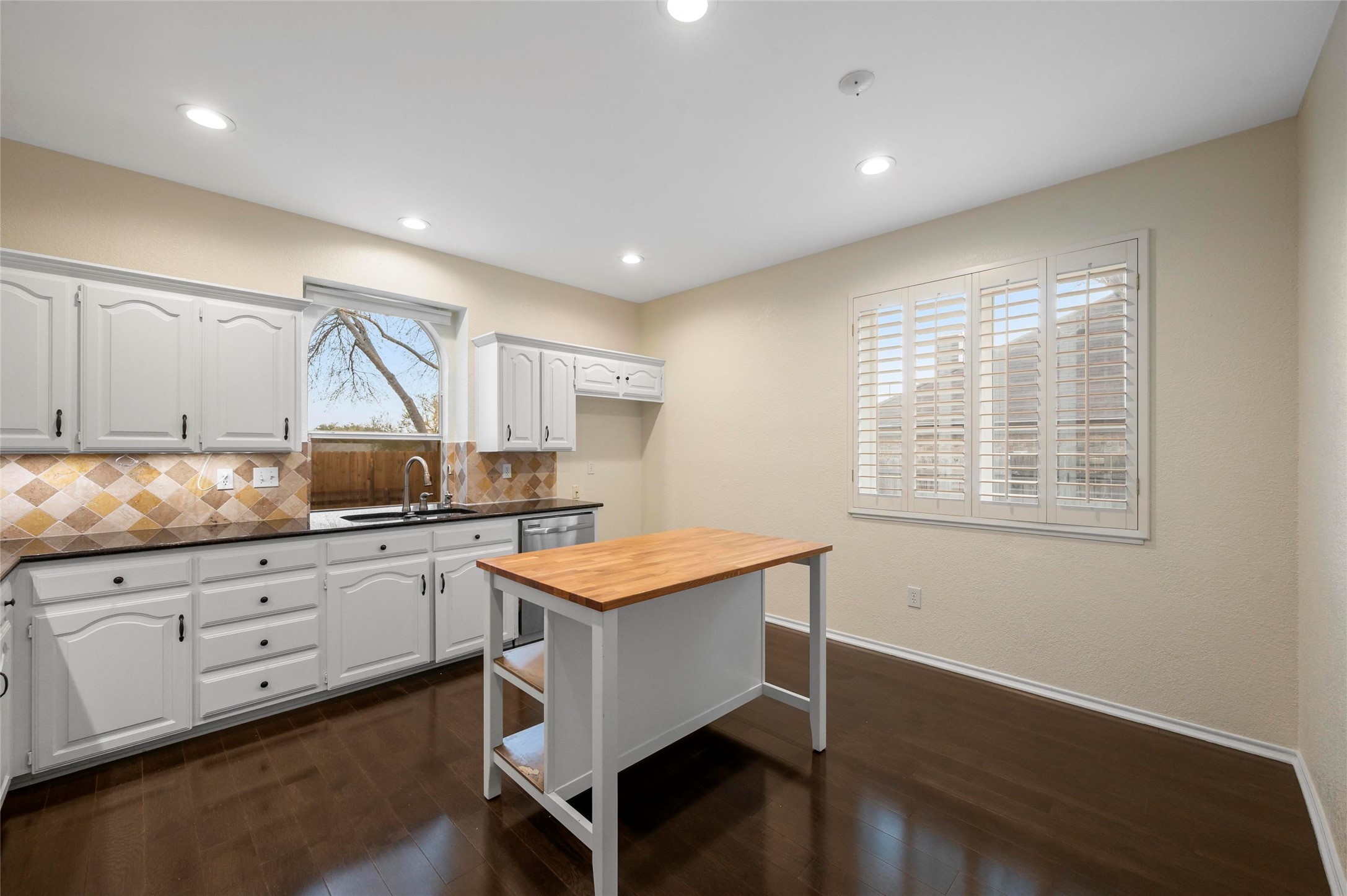 1819 Sandalwood Lane Grapevine TX 76051