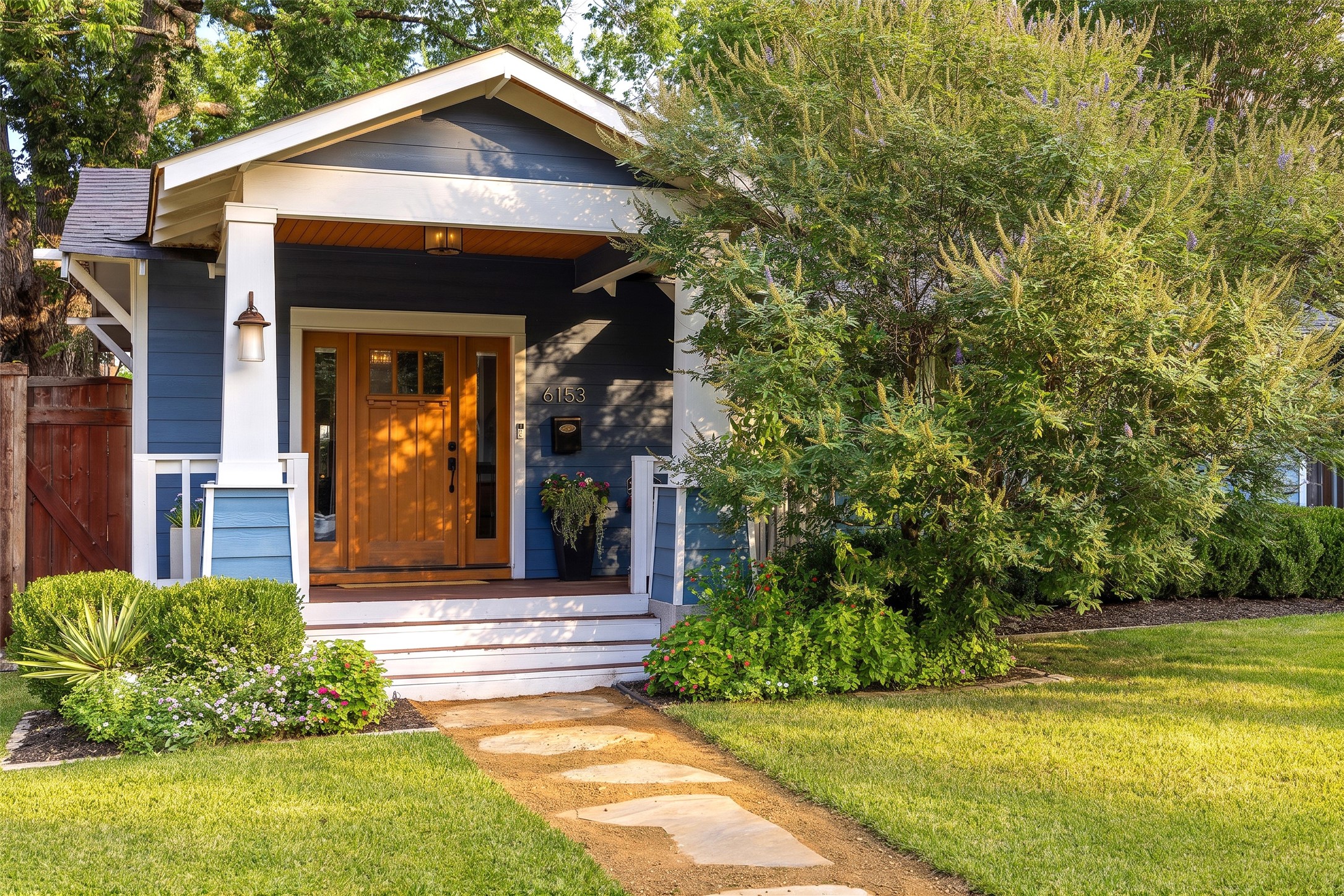 6153 Goliad Avenue Dallas TX 75214