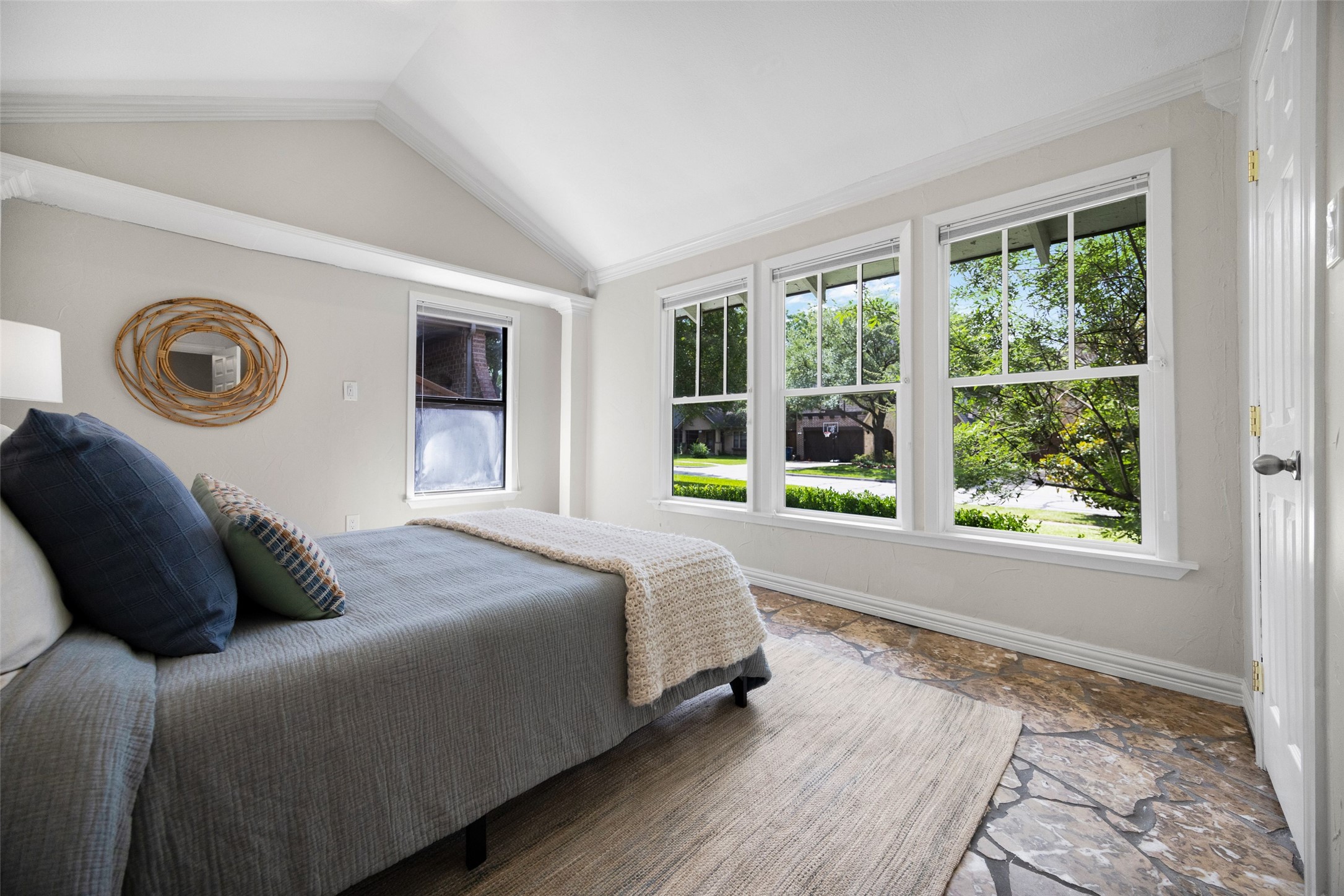 6153 Goliad Avenue Dallas TX 75214