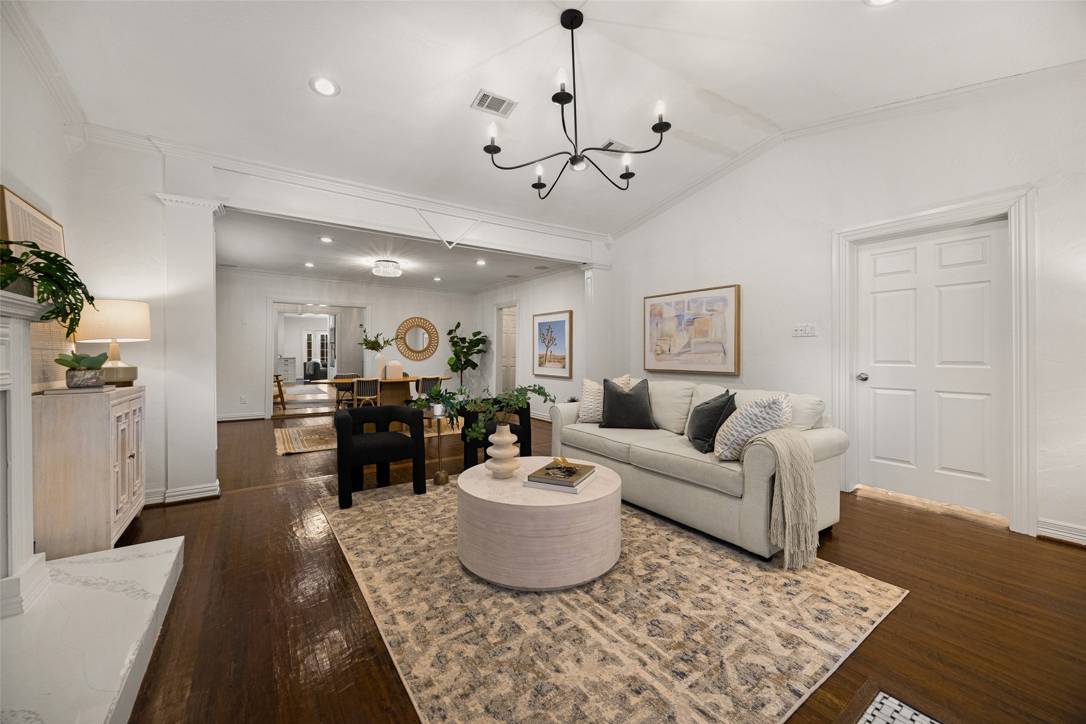 6153 Goliad Avenue Dallas TX 75214