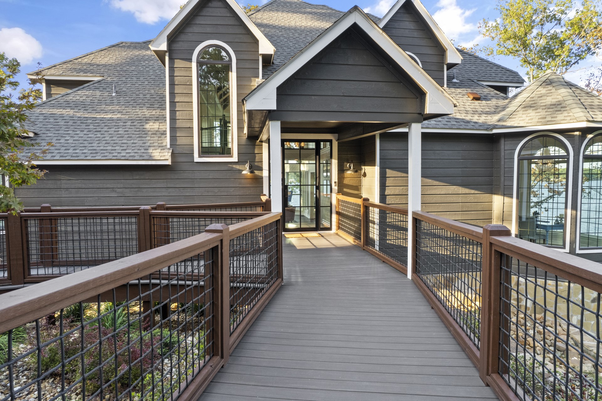 359 E El Dorado Scroggins TX 75480