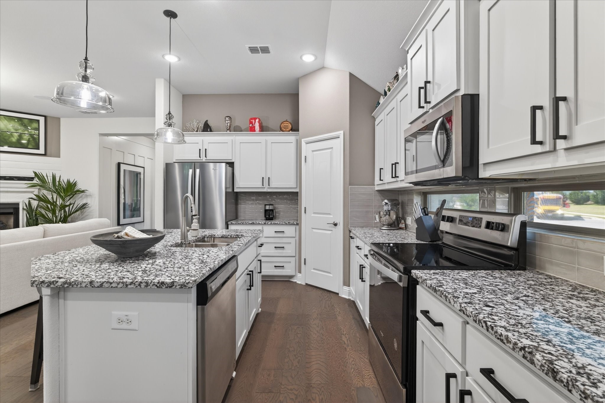 1001 Pecos Street Aubrey TX 76227