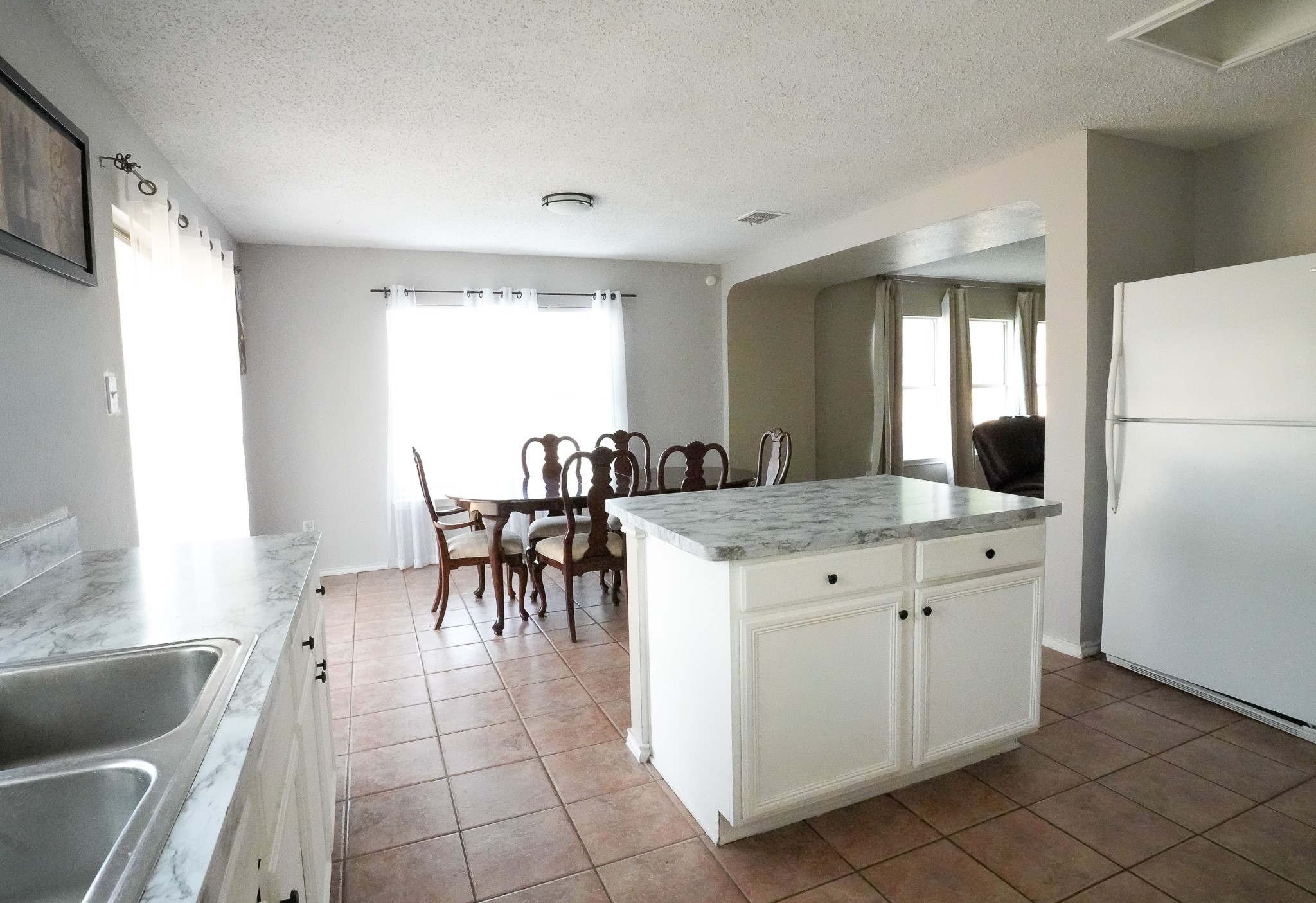6525 Willow Oak Court Fort Worth TX 76112
