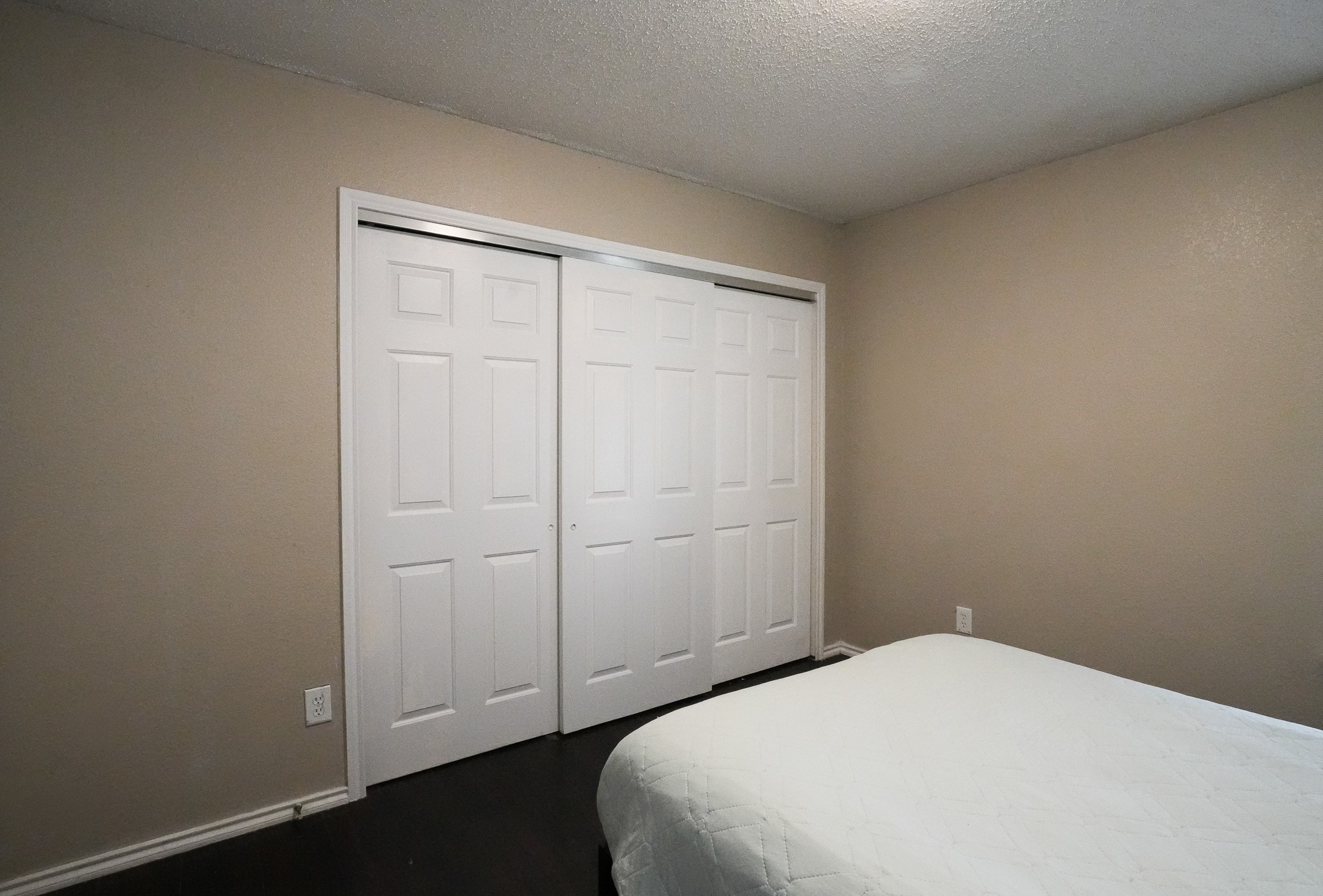6525 Willow Oak Court Fort Worth TX 76112