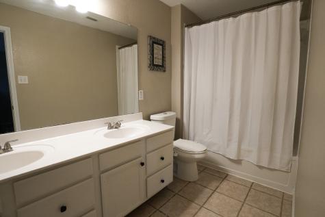 6525 Willow Oak Court Fort Worth TX 76112