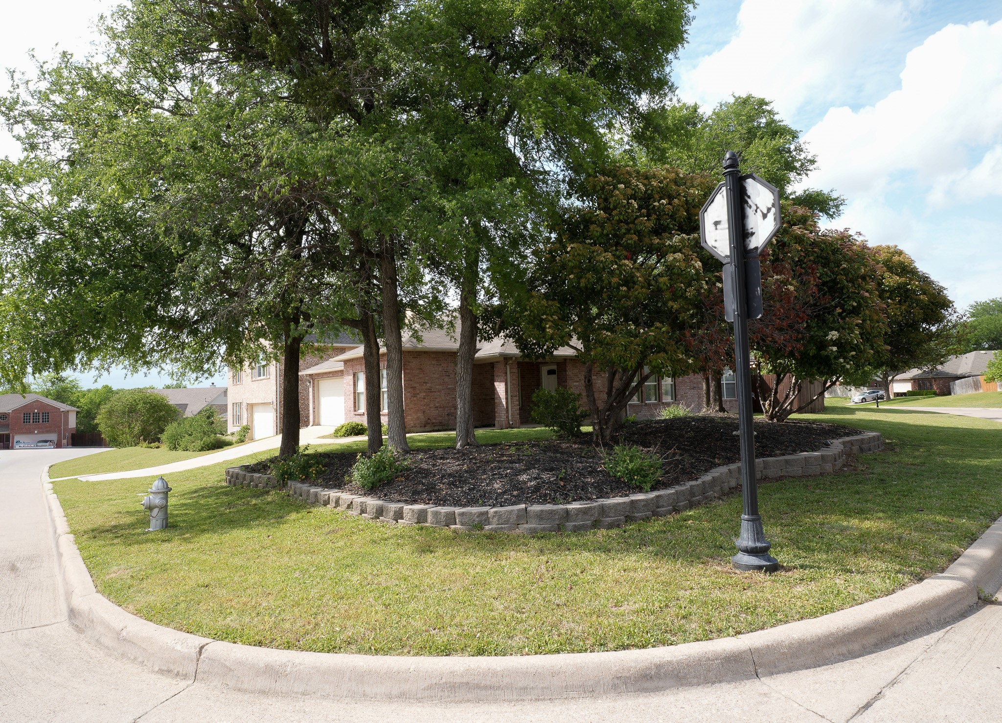 6525 Willow Oak Court Fort Worth TX 76112