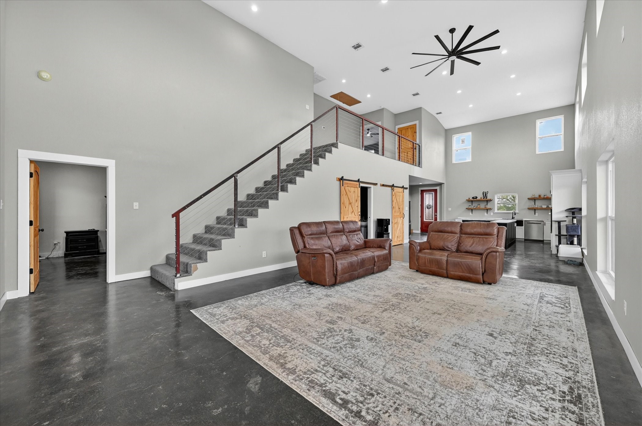 528 Hill County Road 4411 Grandview TX 76050