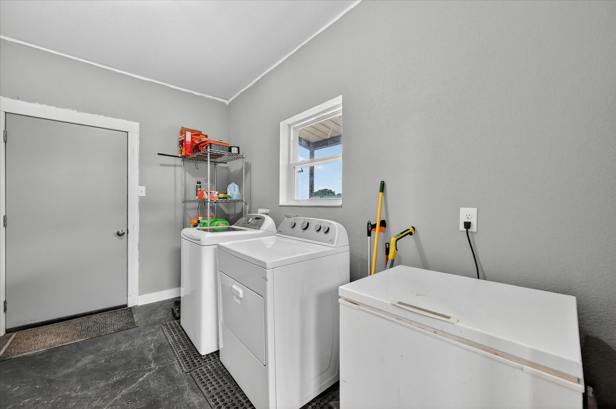 528 Hill County Road 4411 Grandview TX 76050