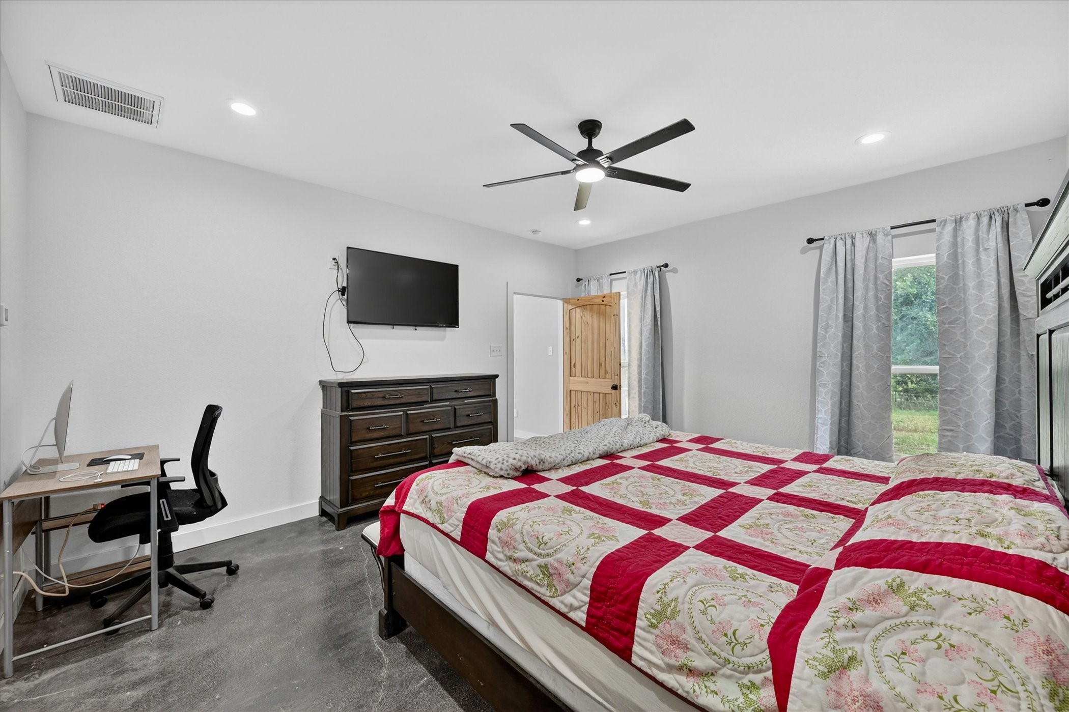 528 Hill County Road 4411 Grandview TX 76050
