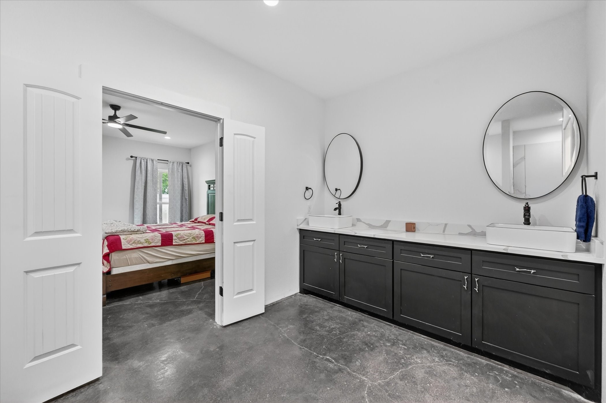 528 Hill County Road 4411 Grandview TX 76050