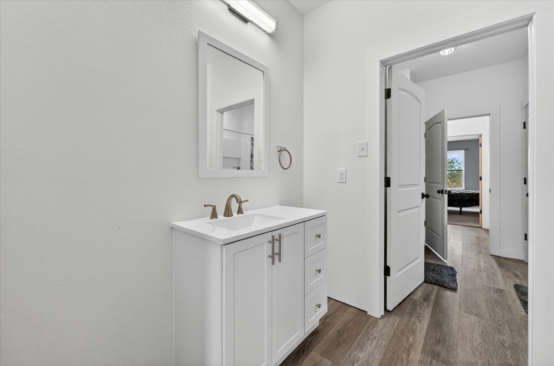 528 Hill County Road 4411 Grandview TX 76050