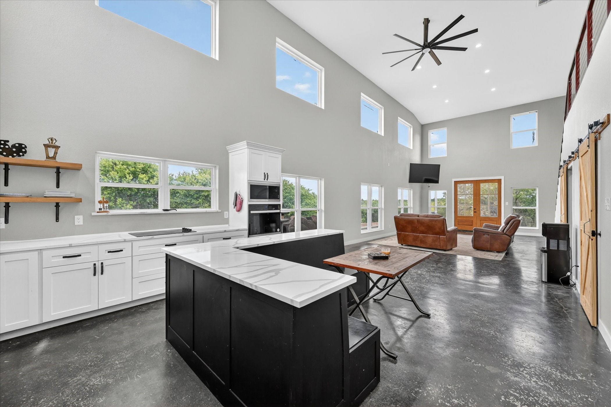528 Hill County Road 4411 Grandview TX 76050
