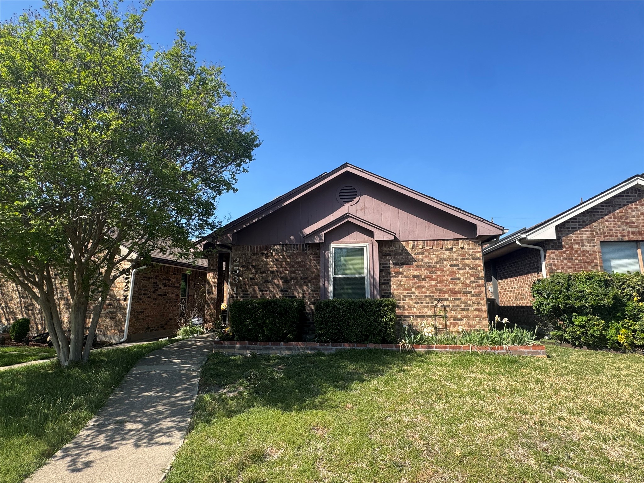 2531 Sunscape Lane Dallas TX 75287