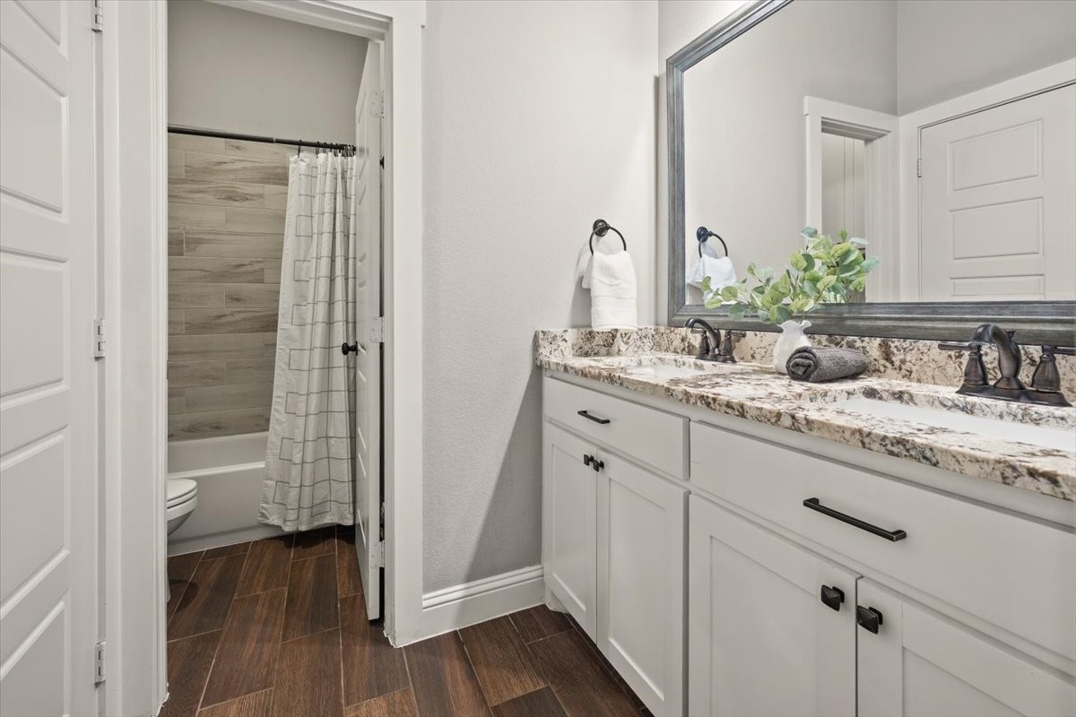 7773 Berry Road Burleson TX 76028