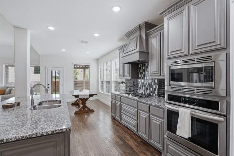 1122 Alderwood Drive Justin TX 76247