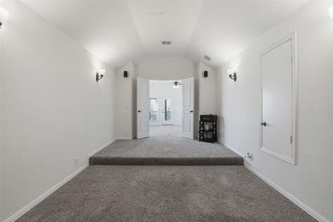 1122 Alderwood Drive Justin TX 76247