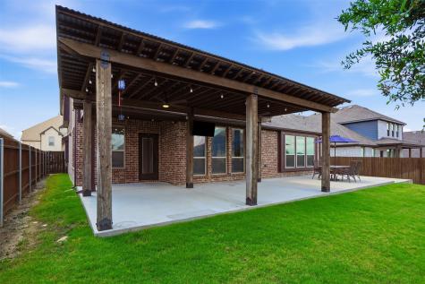 1122 Alderwood Drive Justin TX 76247