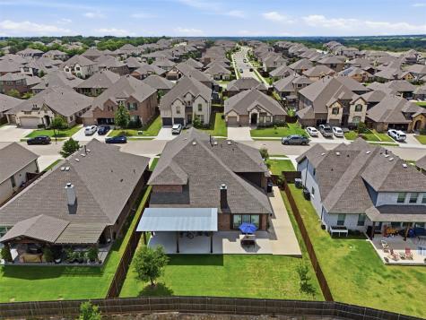 1122 Alderwood Drive Justin TX 76247