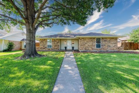 1336 Lark Lane Lewisville TX 75077