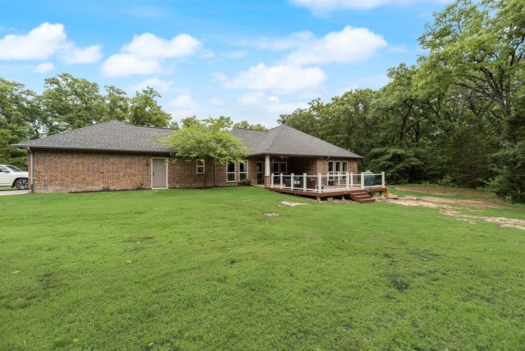 135 Lake Street Quinlan TX 75474