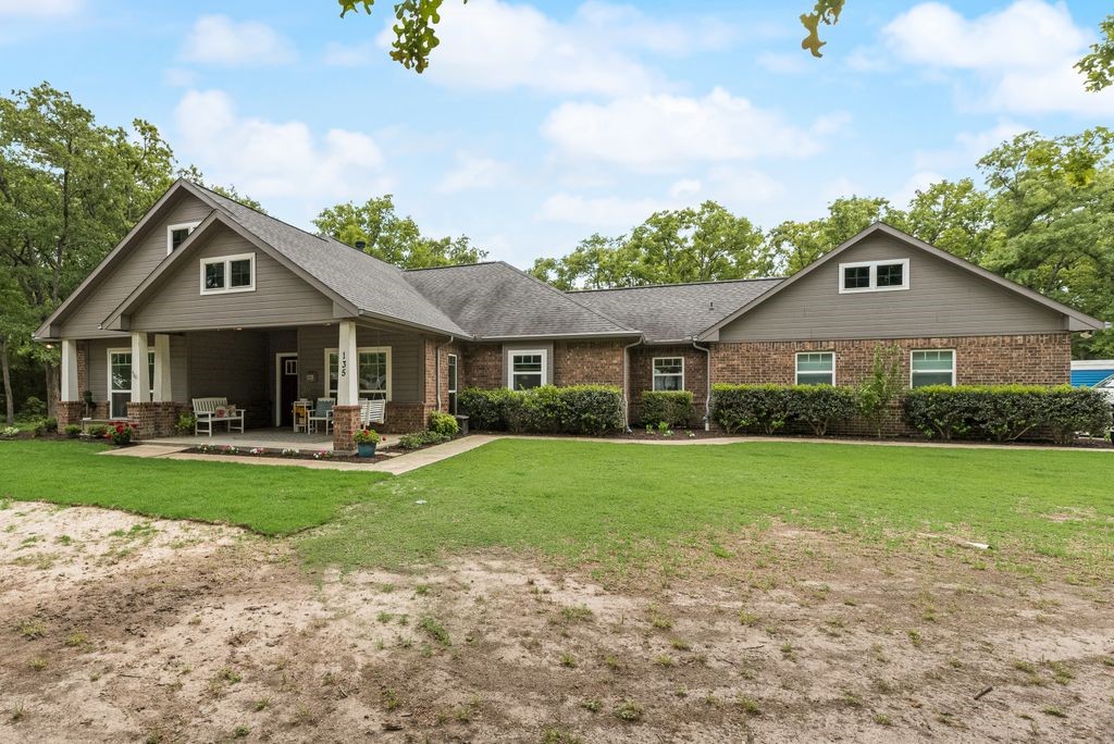 135 Lake Street Quinlan TX 75474