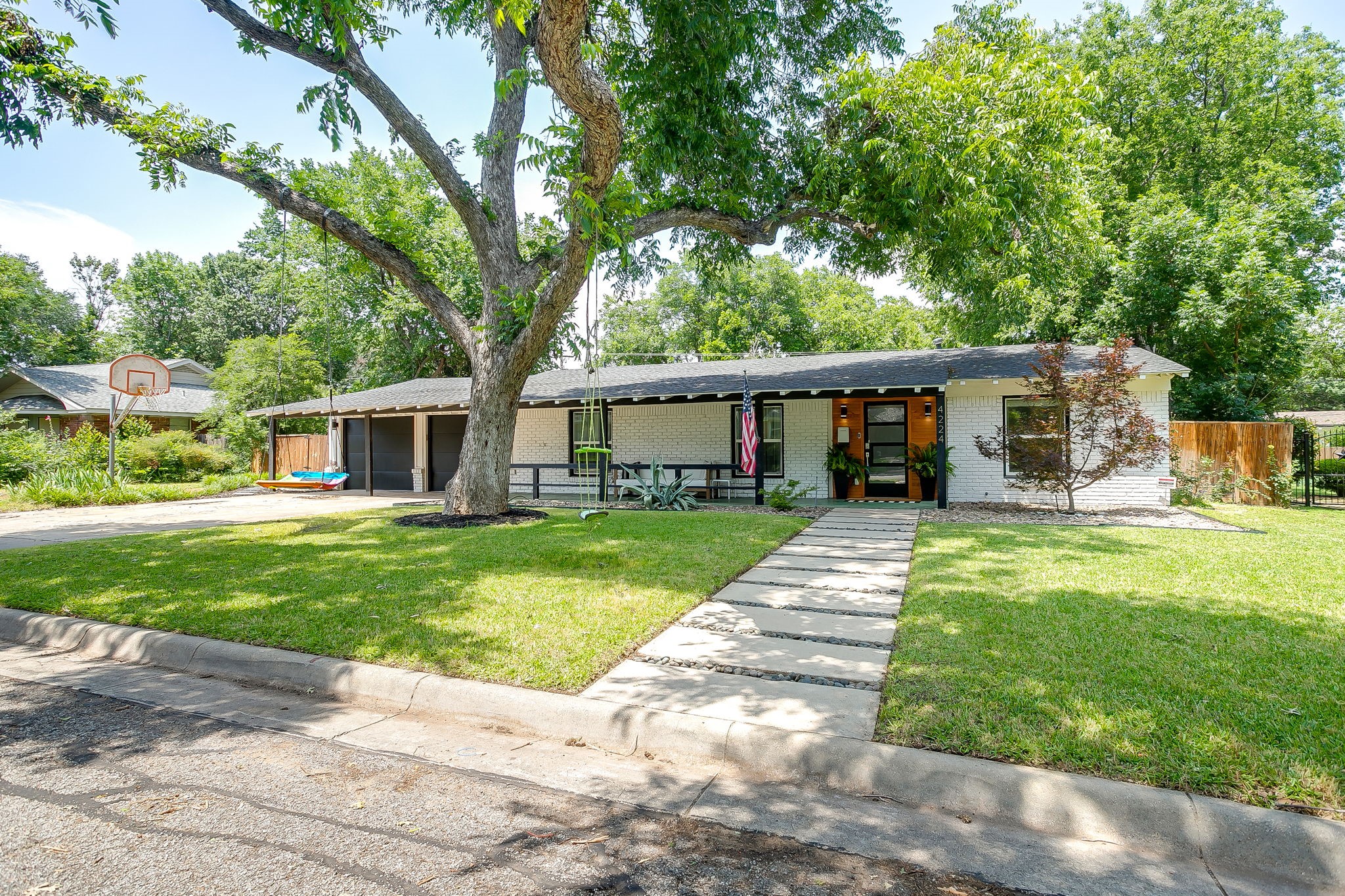 4224 Lanark Avenue Fort Worth TX 76109