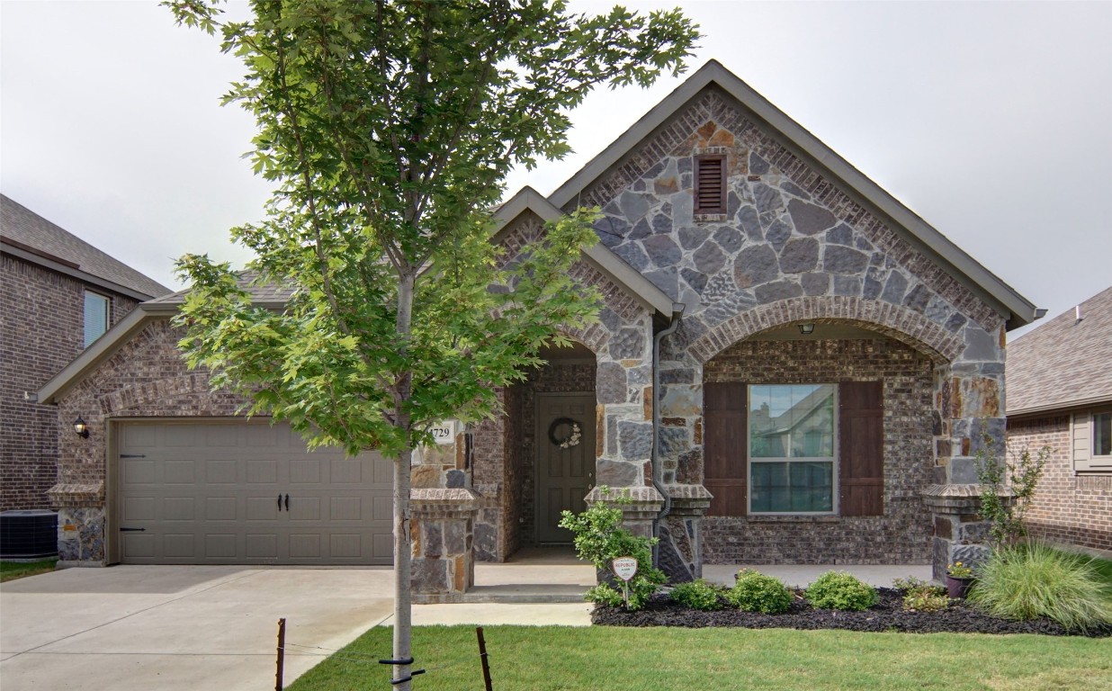 11729 Tuscarora Drive Fort Worth TX 76108