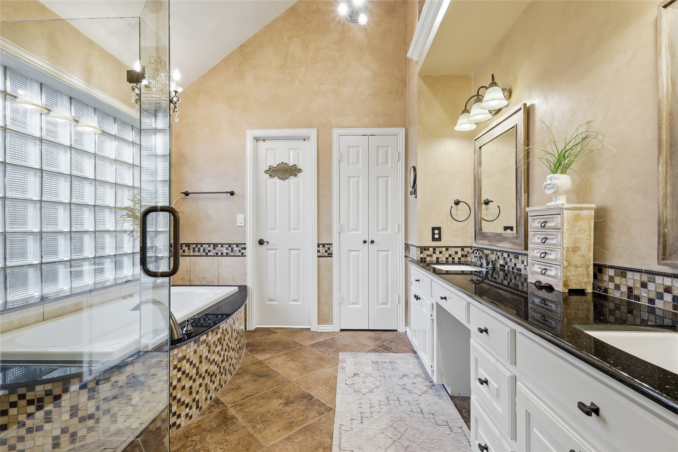 812 Sylvan Creek Drive Lewisville TX 75067