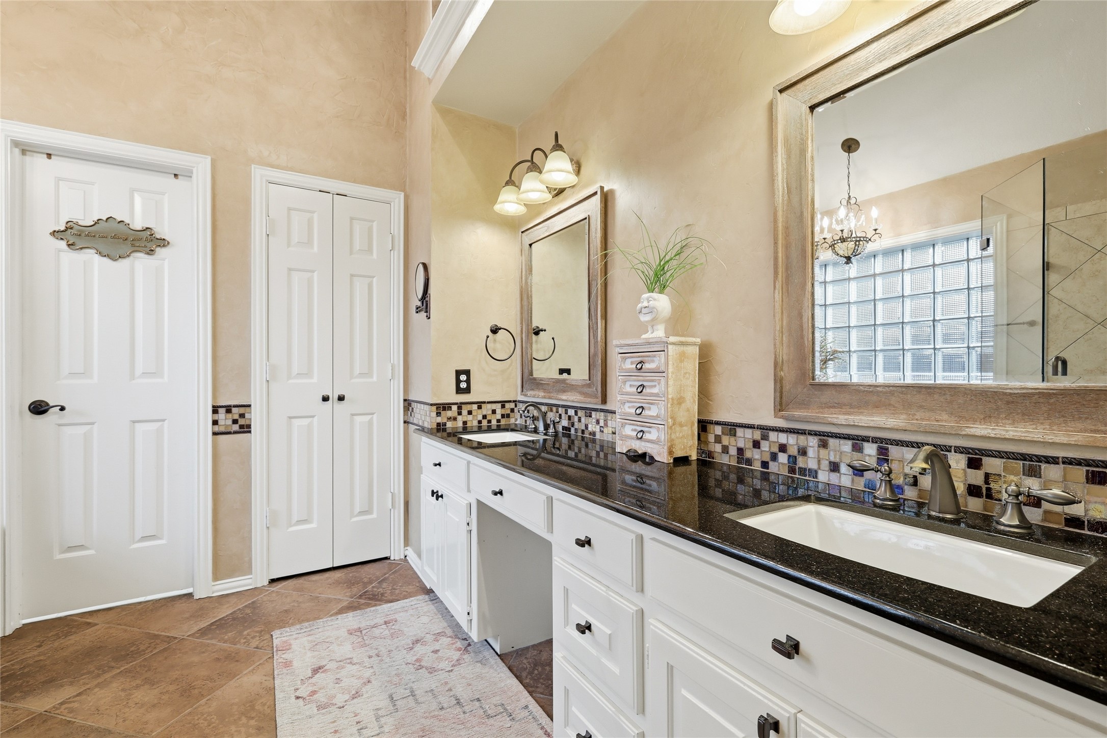 812 Sylvan Creek Drive Lewisville TX 75067