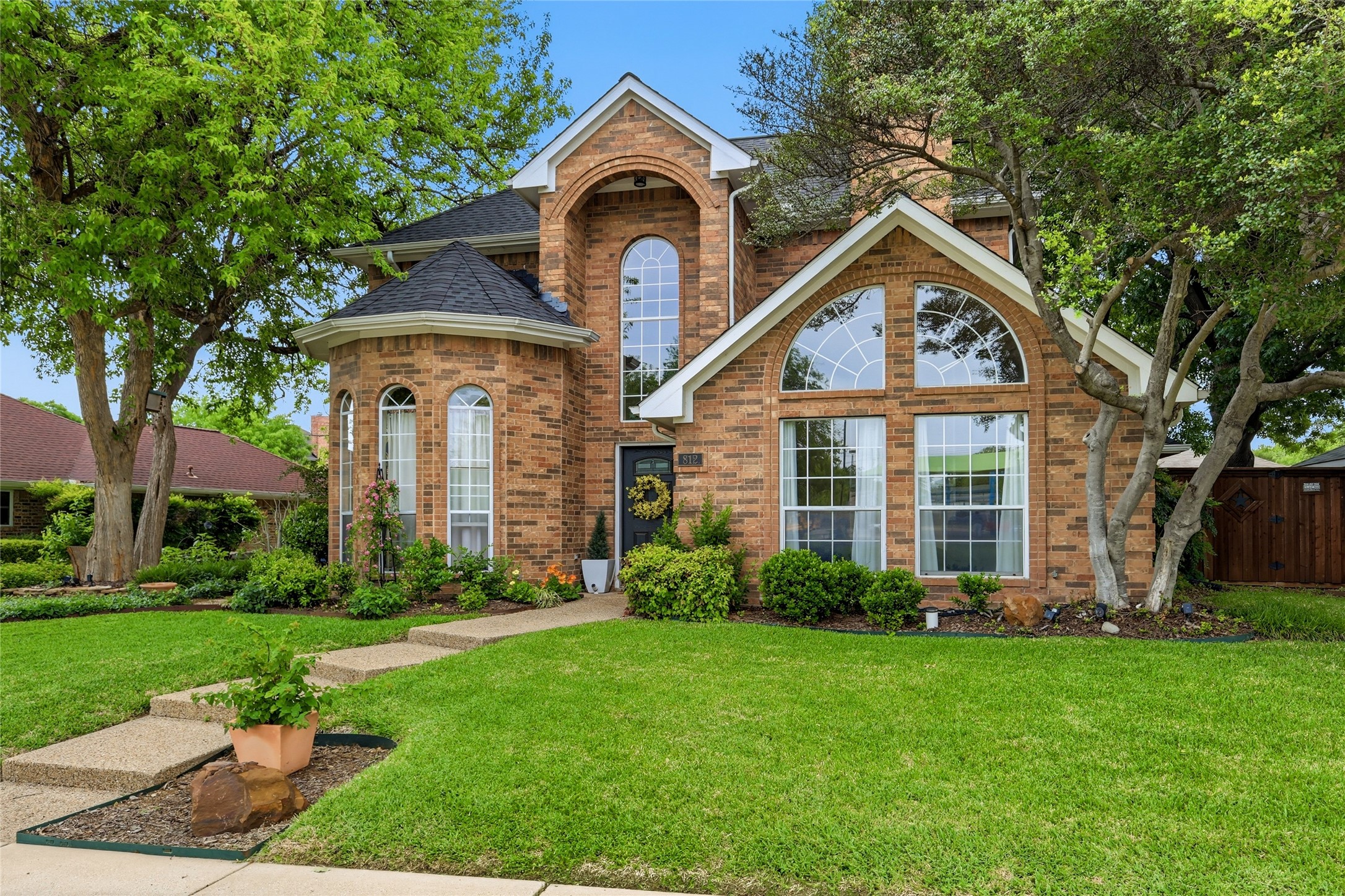 812 Sylvan Creek Drive Lewisville TX 75067
