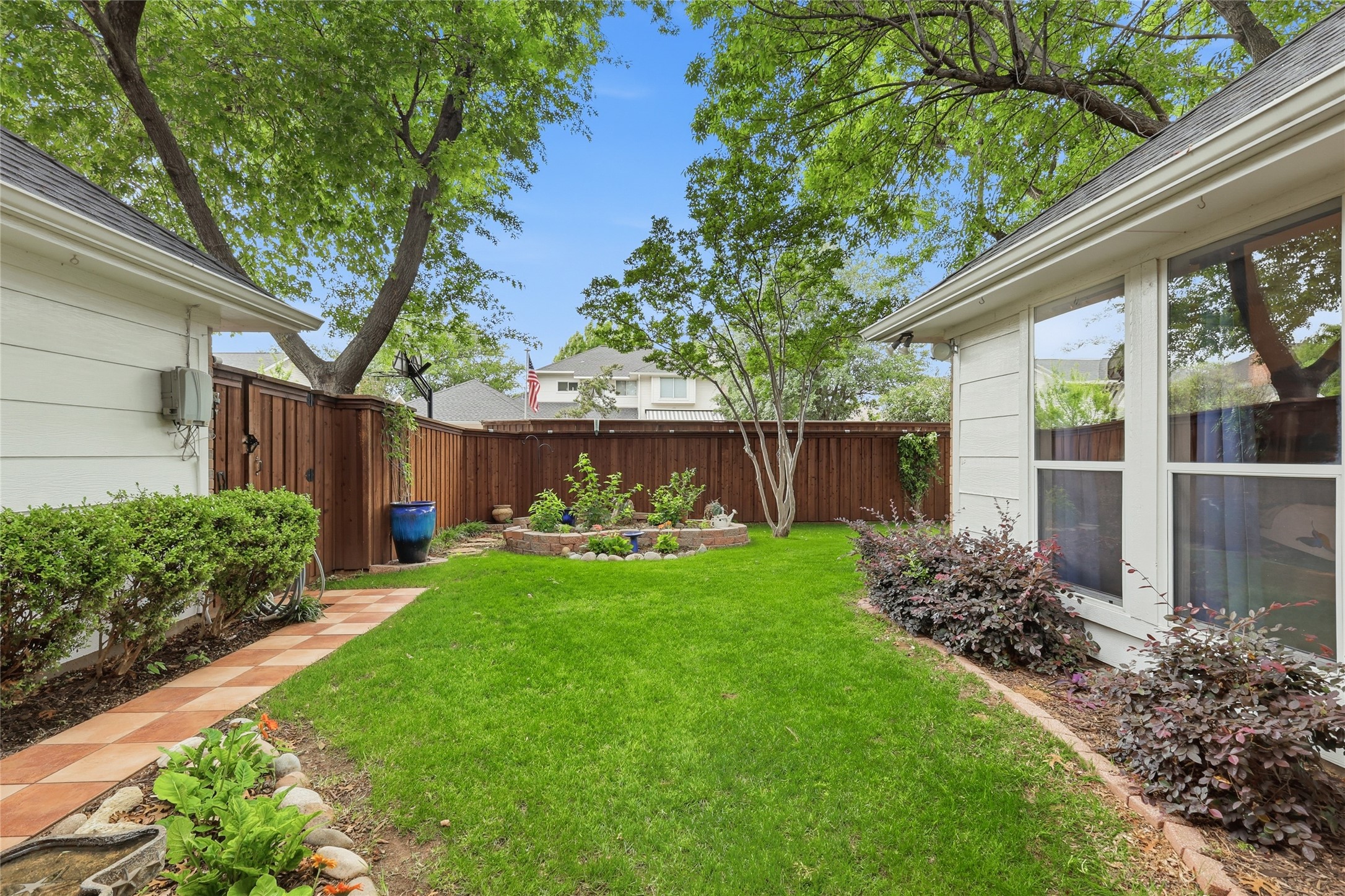 812 Sylvan Creek Drive Lewisville TX 75067