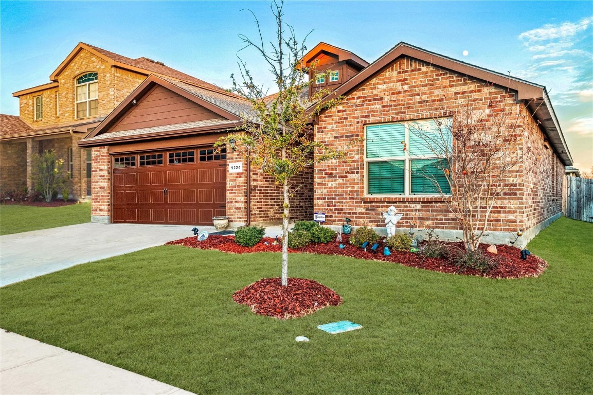 9224 Herringbone Drive Fort Worth TX 76131