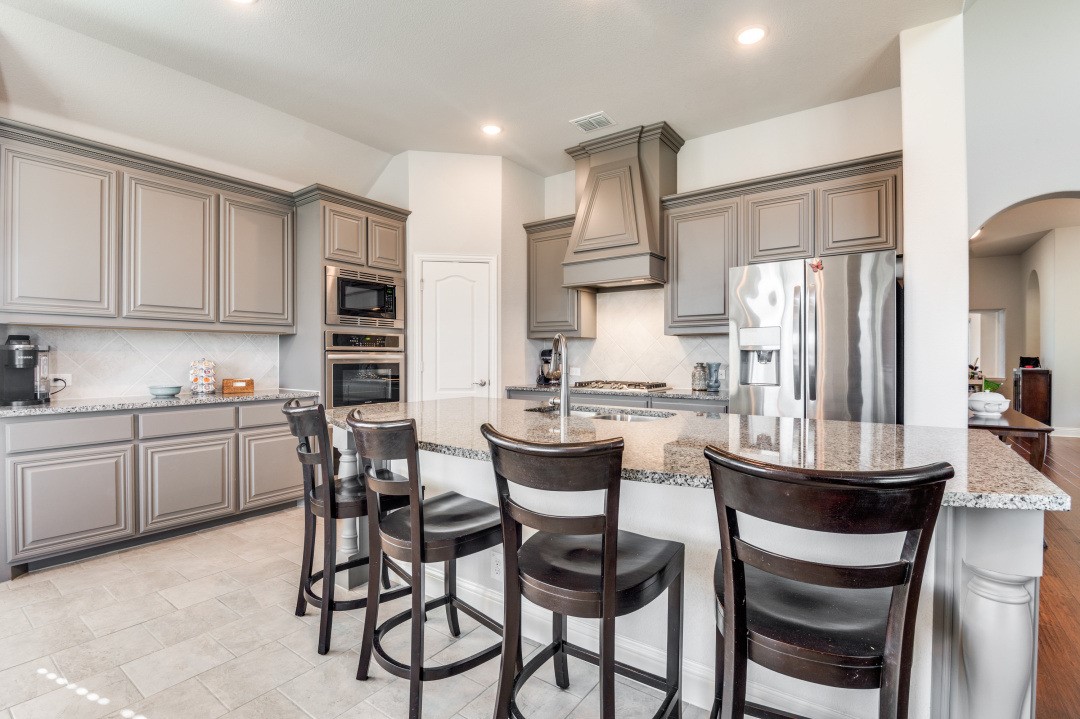 2100 Homestead Drive Desoto TX 75115