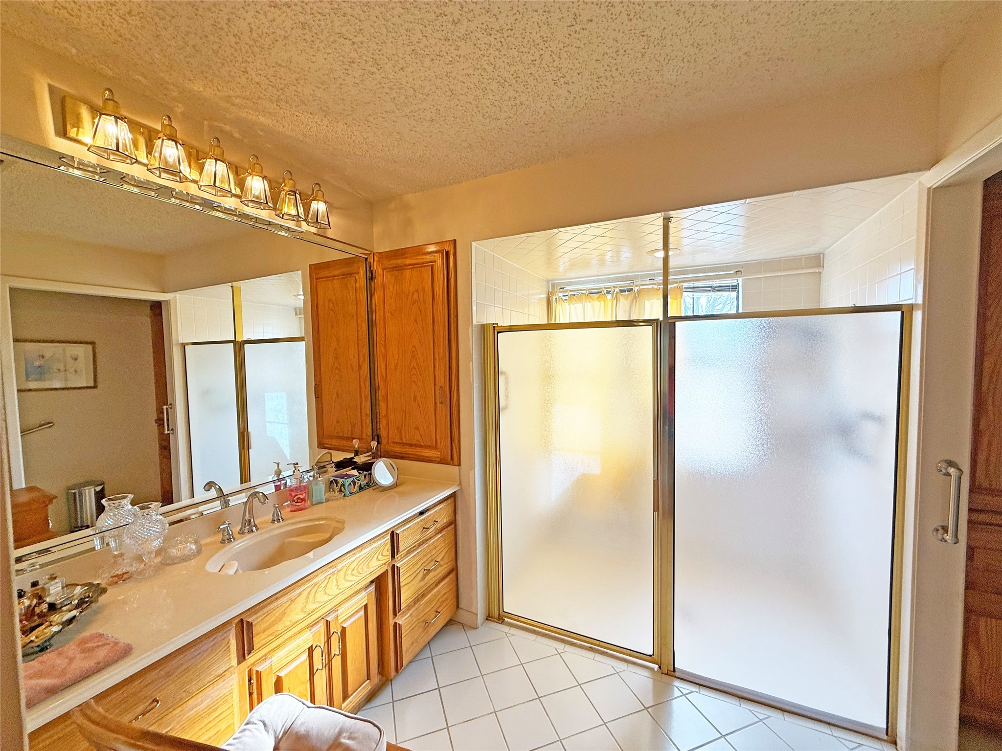 5393 State Highway 5 Van Alstyne TX 75495
