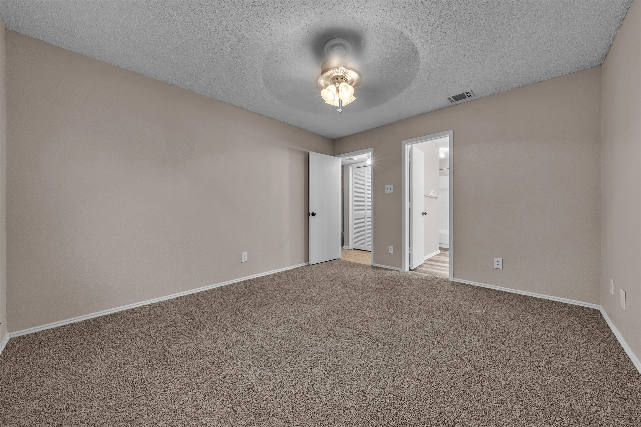 6718 Silver Sage Drive Fort Worth TX 76137
